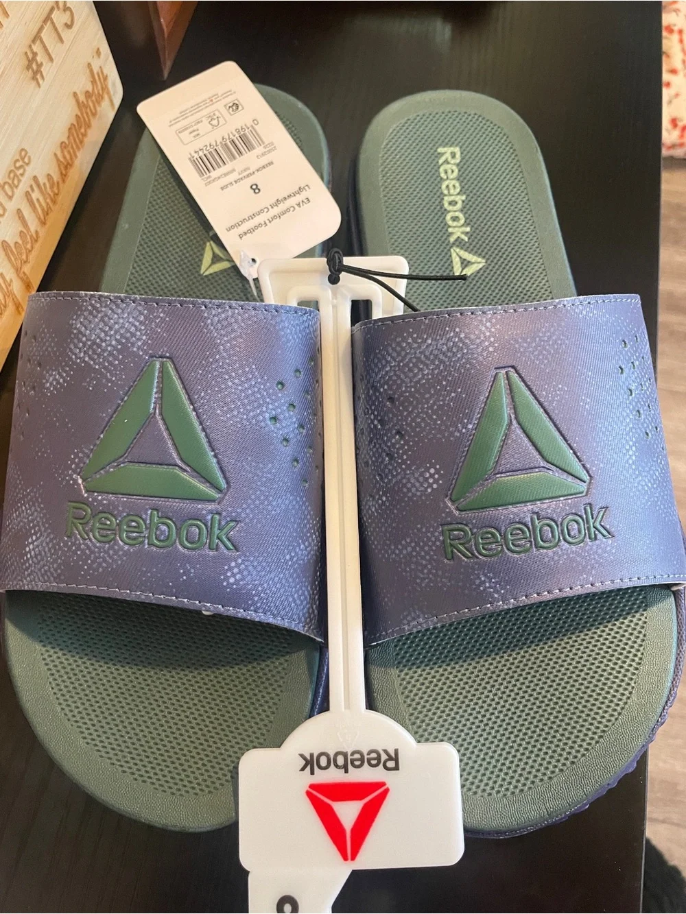 Reebok Olive Green & Lavender Slide Sandals men’s size 8